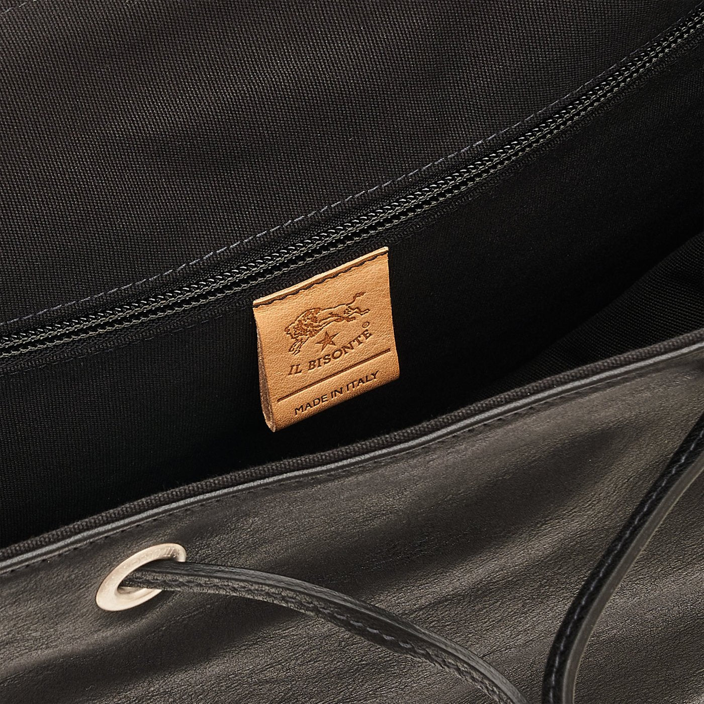 black label leather backpack Trappola