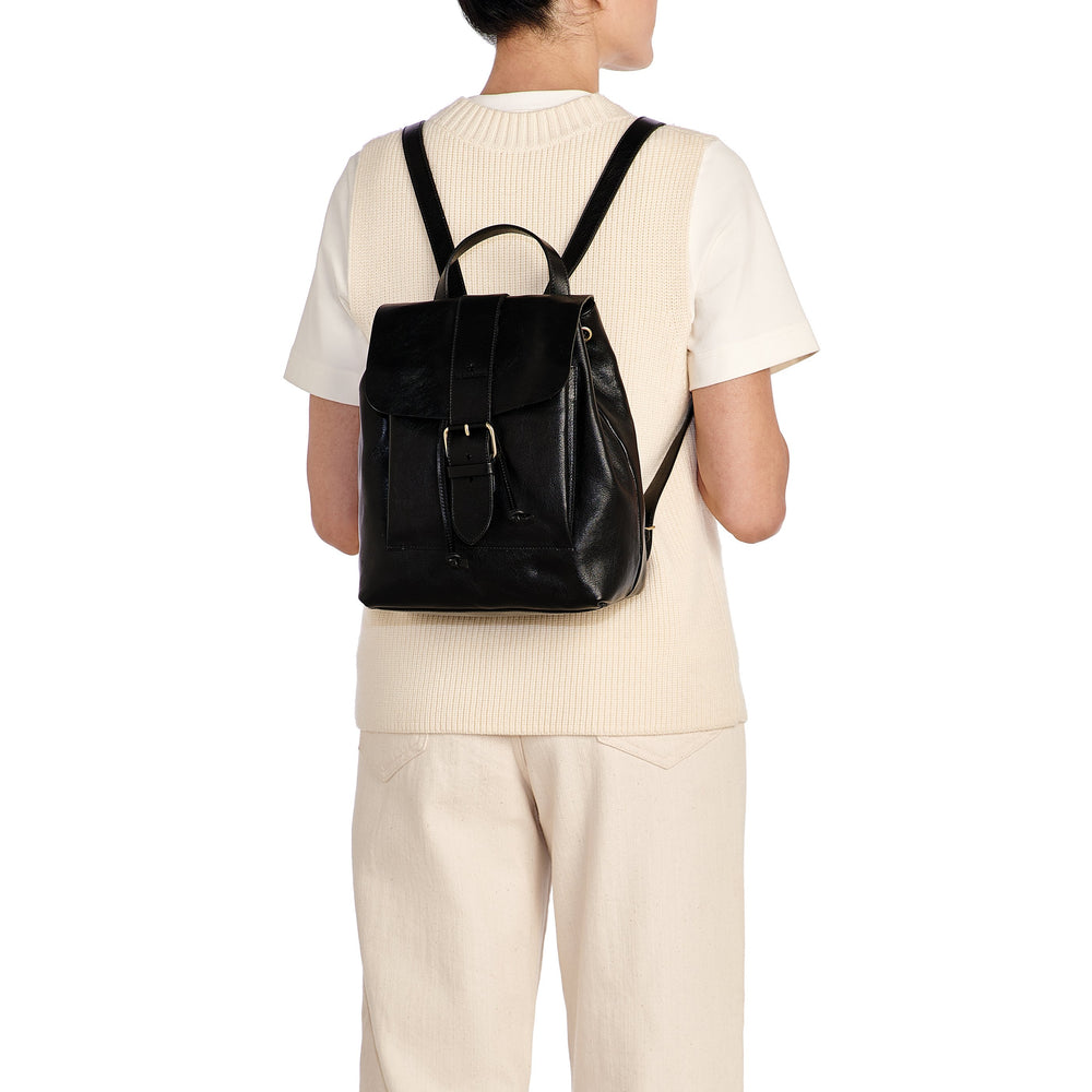 Linea 1990 | Women's backpack in leather color black