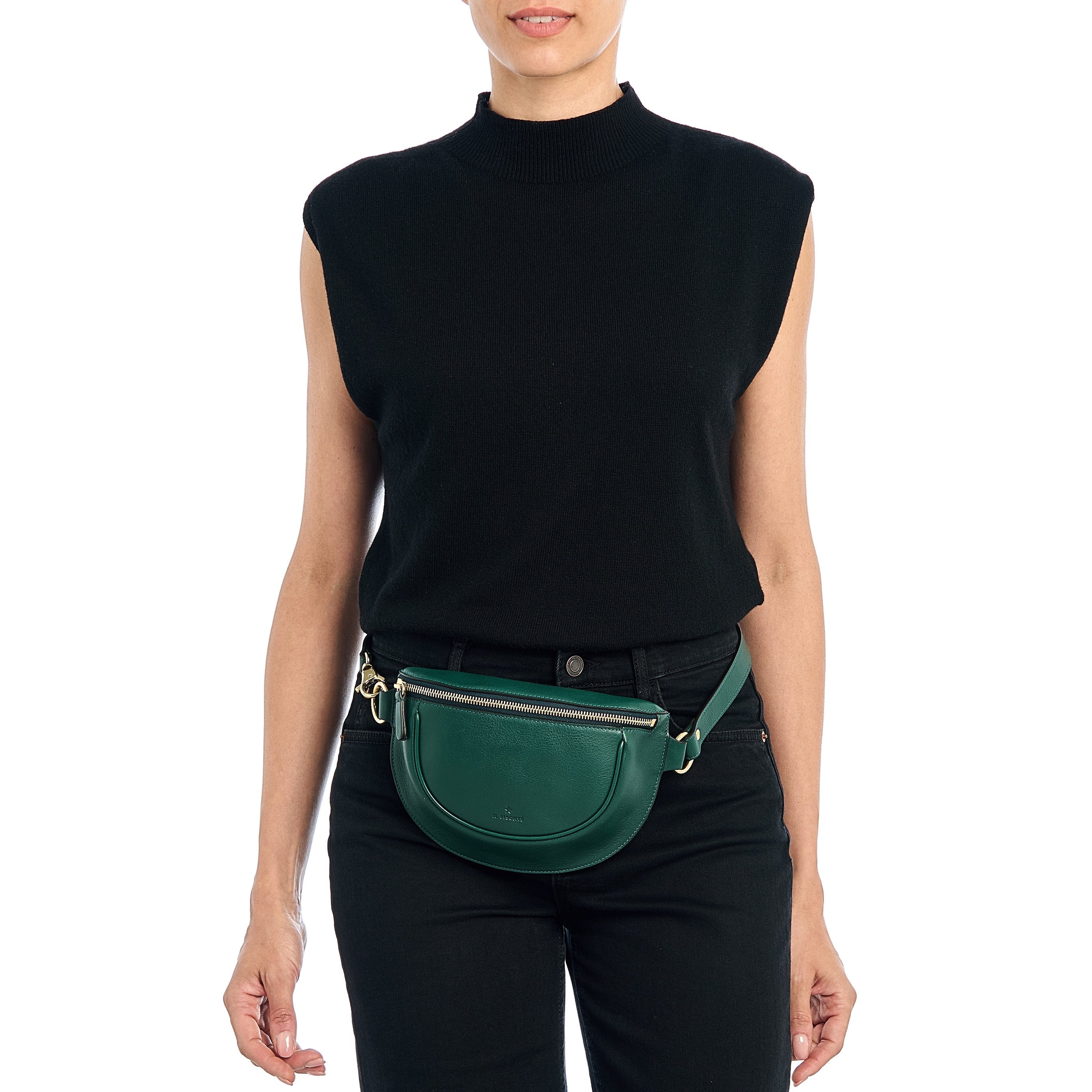 Oliveta | Marsupio da donna in pelle colore verde oleandro — 
product detail view
 — 5 of 5