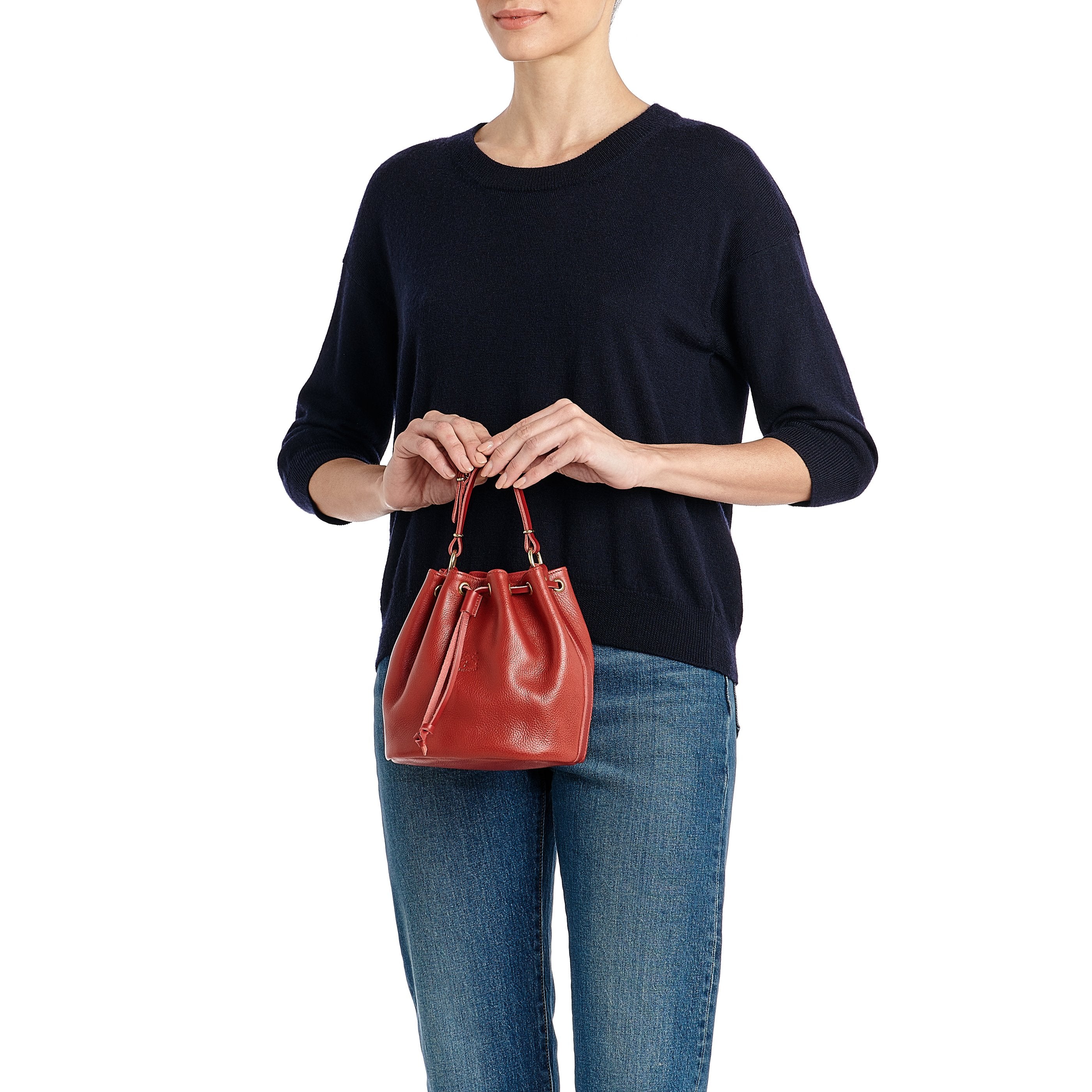 Women's bucket bag in leather color red
