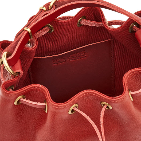 Women's bucket bag in leather color red