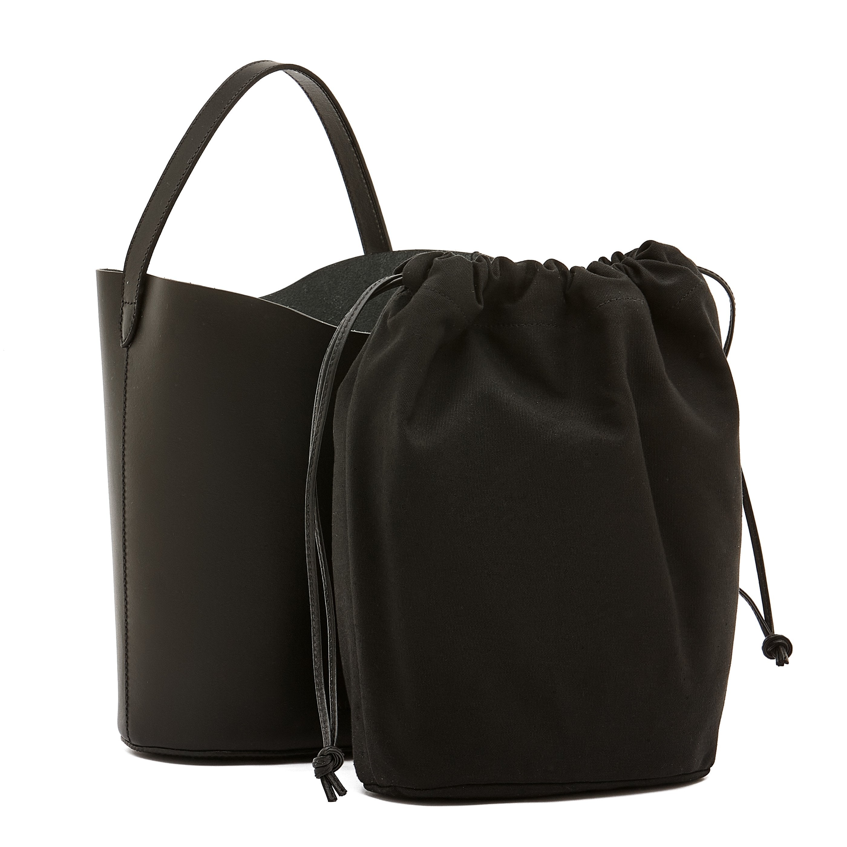 Roseto | Women's bucket bag in leather color black