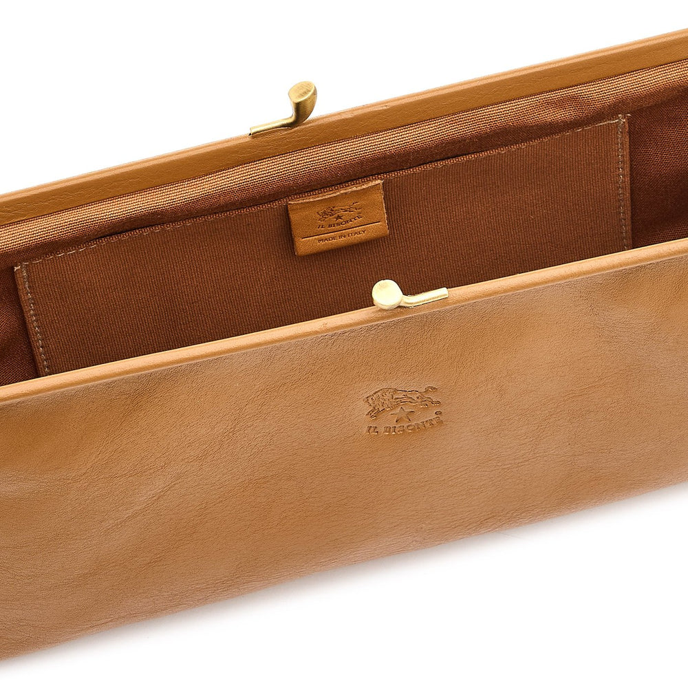 Manuela | Pochette pour femme en cuir couleur gianduia