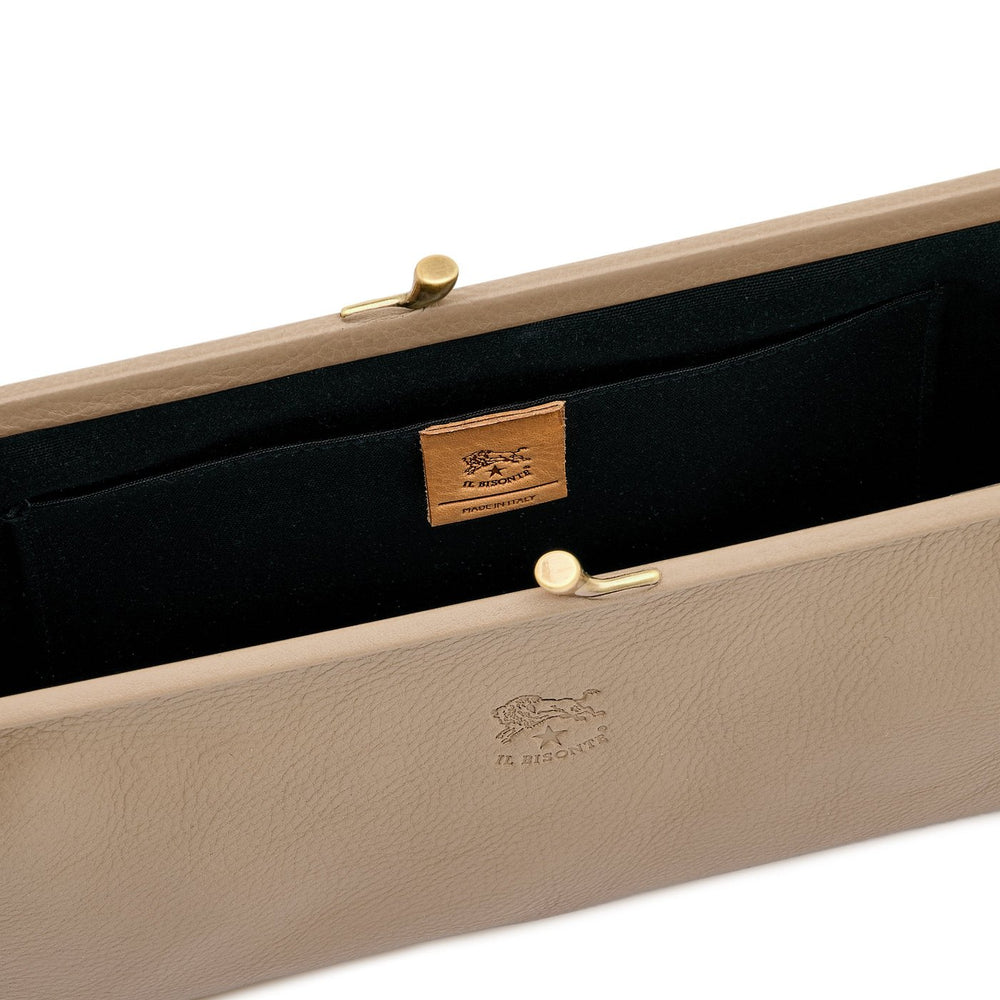 Manuela | Women's clutch bag in leather color beige vasari