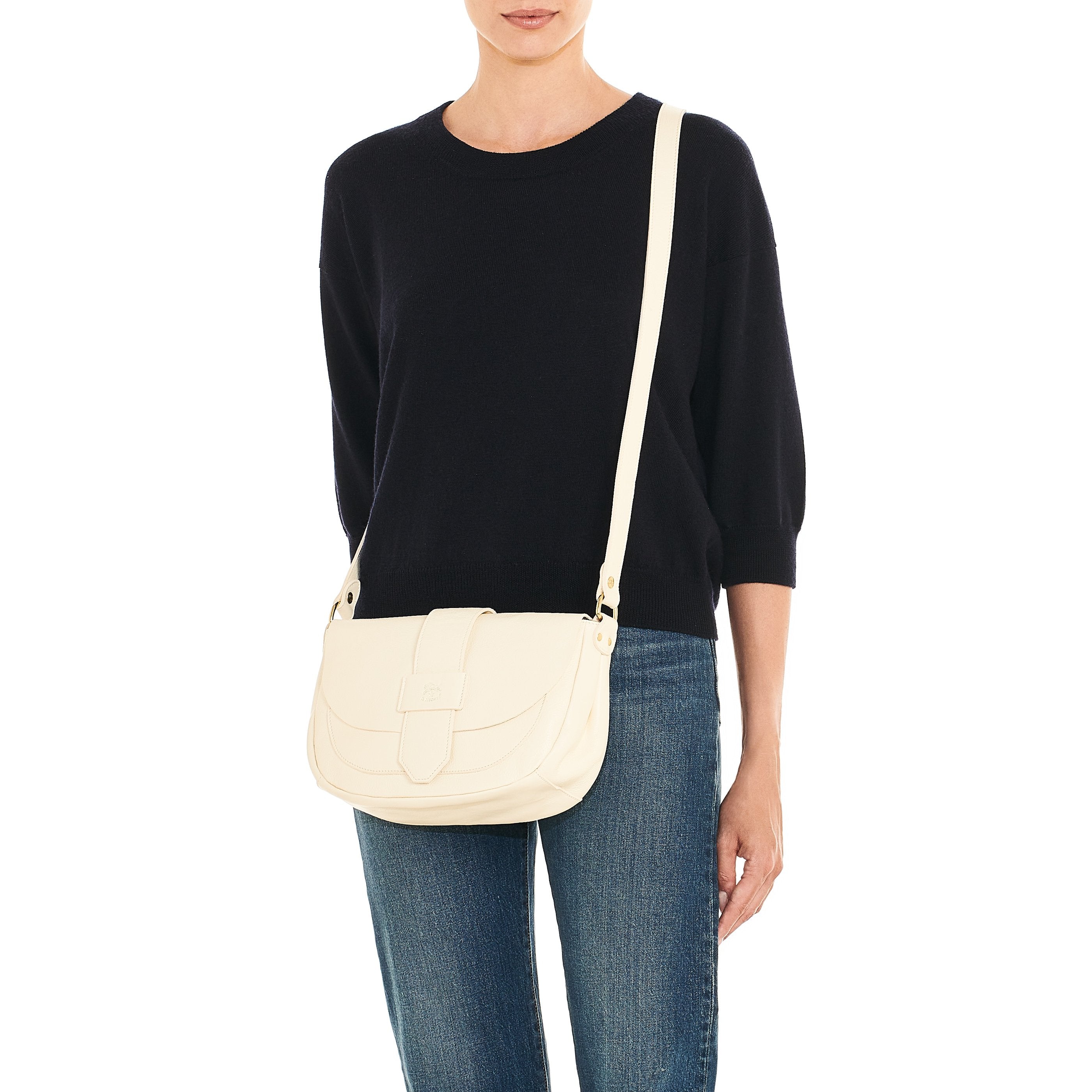 Fausta Medium | Women's crossbody bag in leather color milk