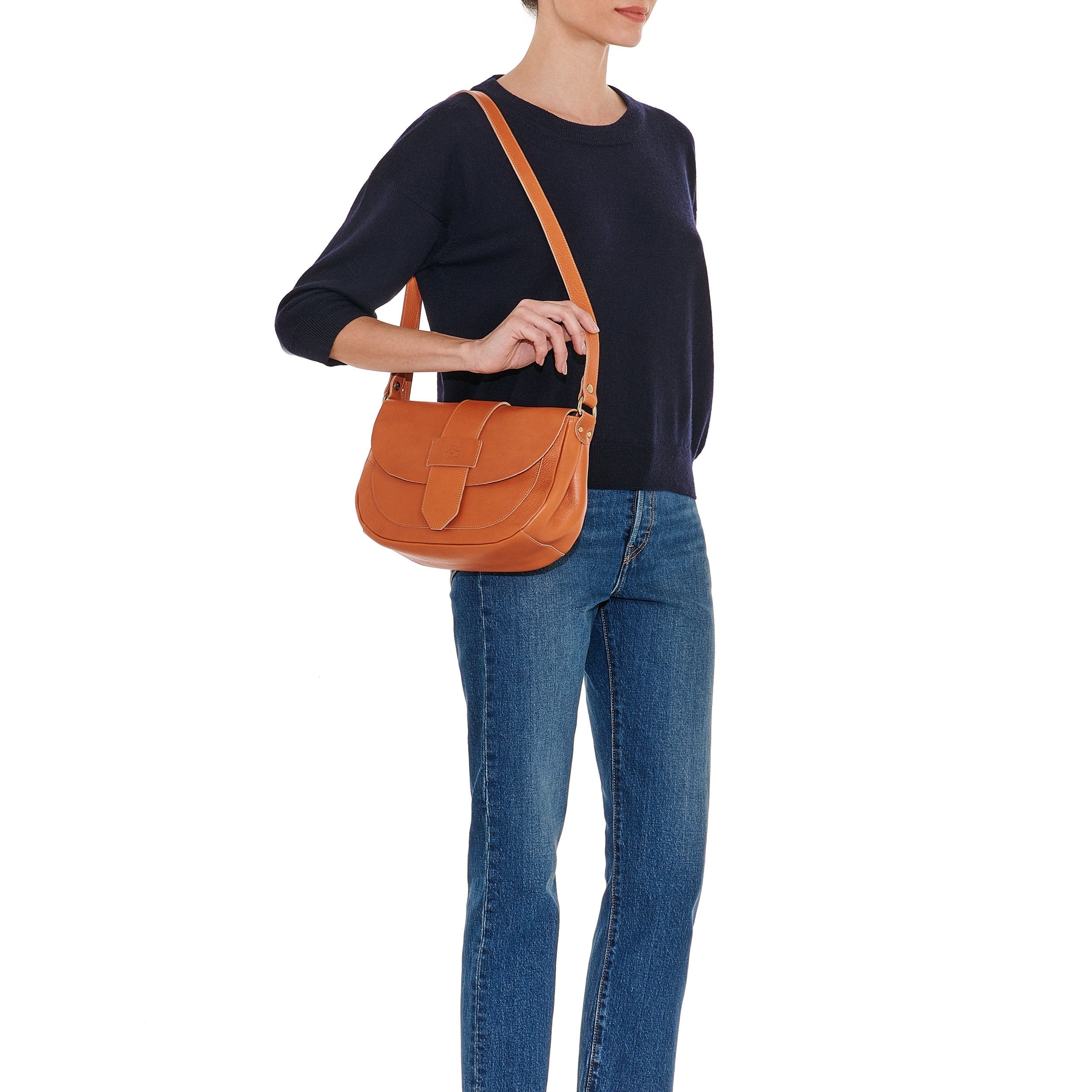 Fausta Fausta Medium | Women's crossbody bag in leather color caramel – Il Bisonte