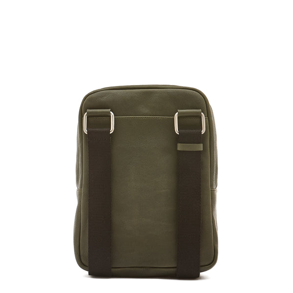 Cestello | Men's crossbody bag in vintage leather color forest