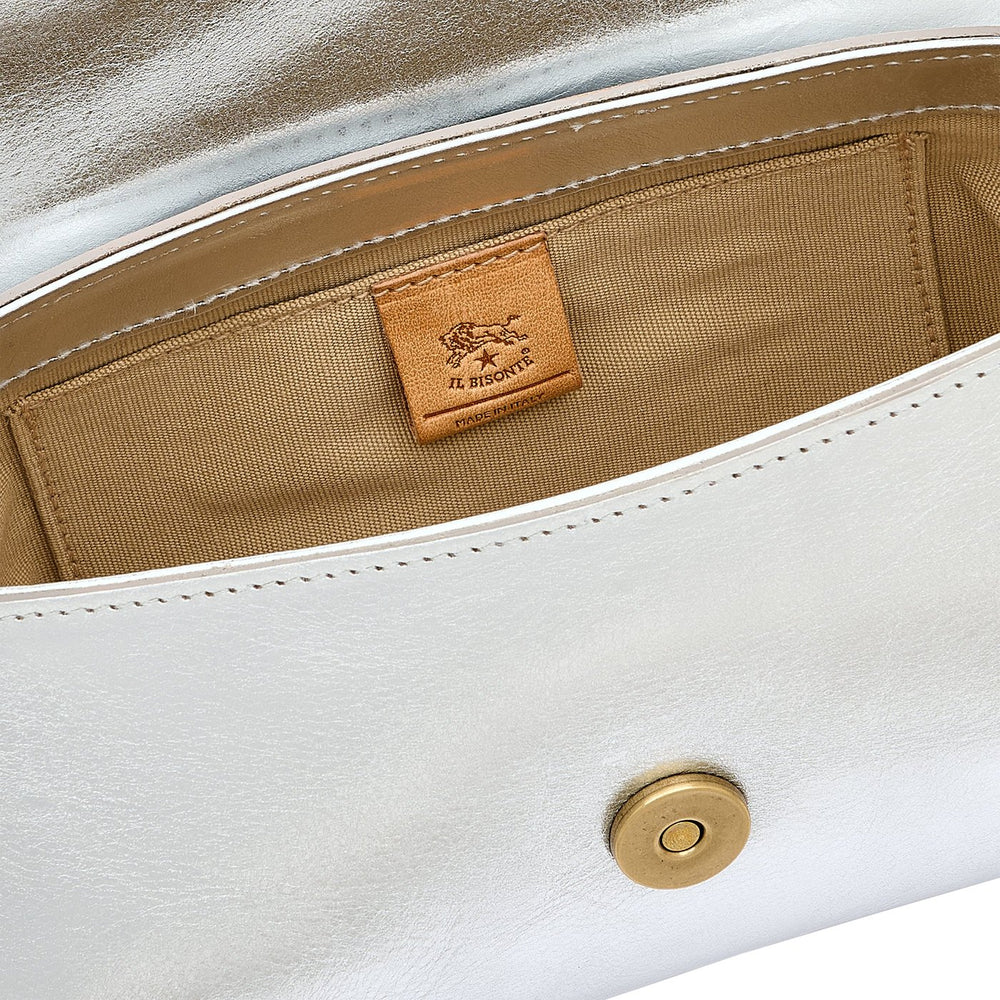 Linea 1978 | Women's crossbody bag in metallic leather color metallic silver — 
interior detail view
 — 4 of 4
