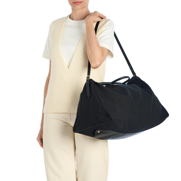 Vagabonda  | Travel bag in fabric color black/black