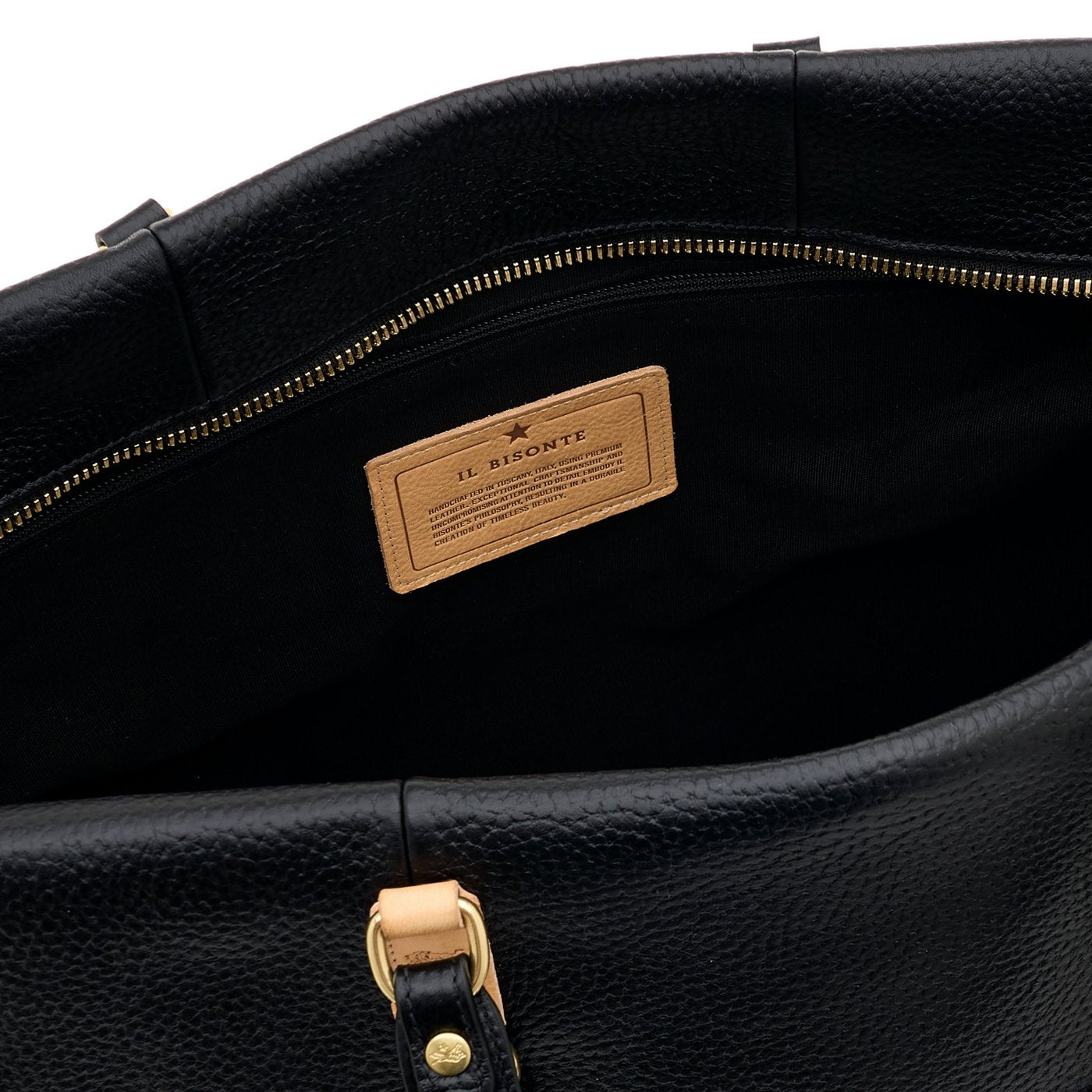Segno | Men's travel bag in leather color black — 
interior detail view
 — 5 of 7