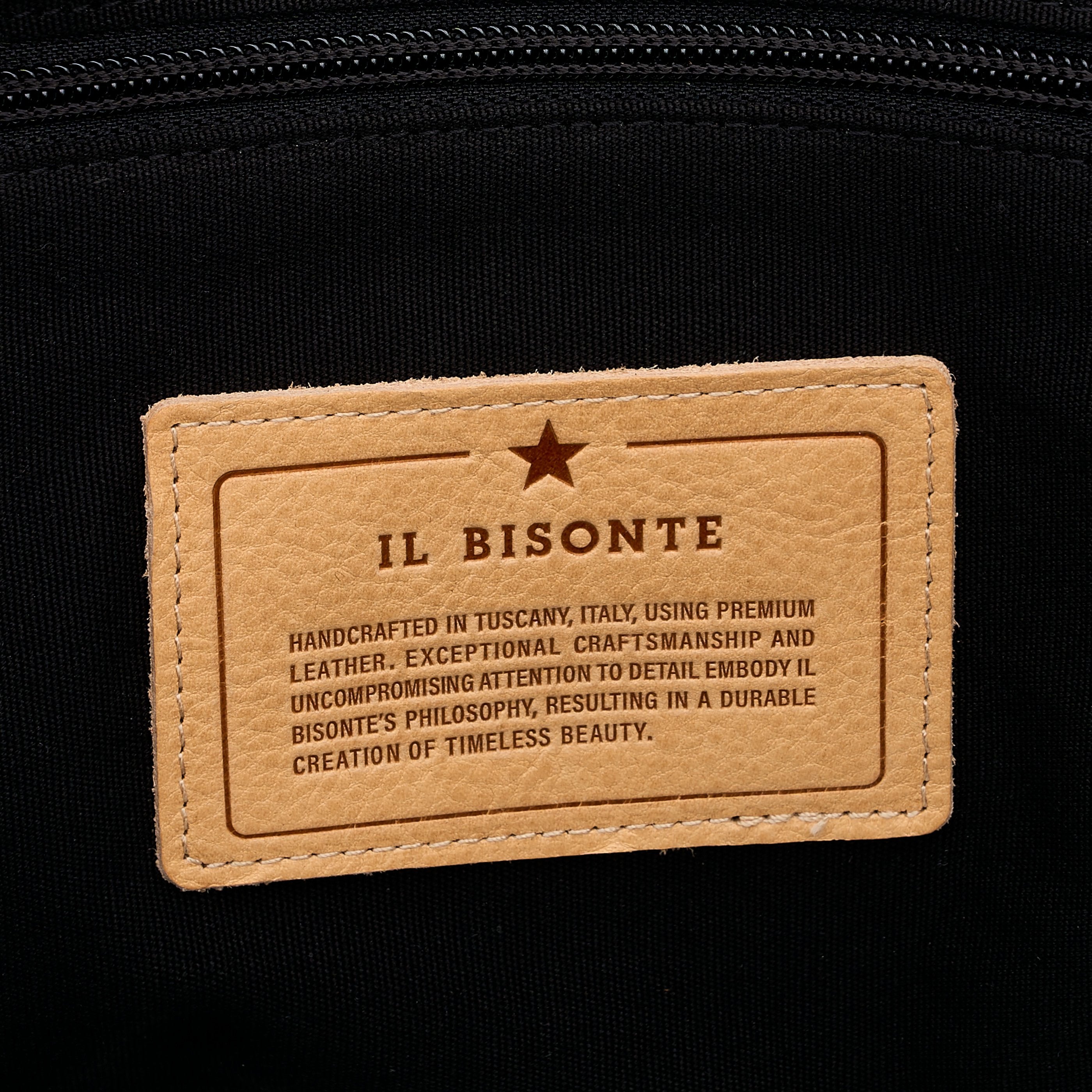 Segno | Men's travel bag in leather color black — 
product detail view
 — 6 of 7