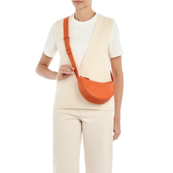 Oliveta | Hobo da donna in pelle colore arancio pontormo