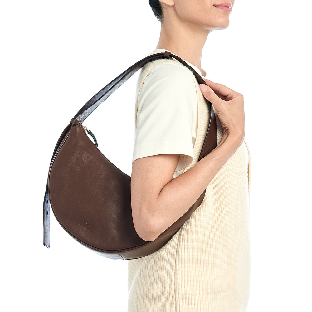 Oliveta | Women's hobo in leather color brown tabacco — 
product detail view
 — 5 of 5