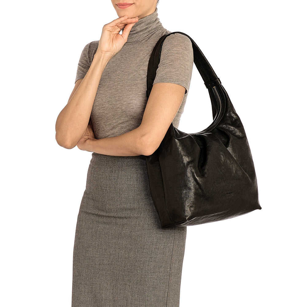 Accademia | Hobo da donna in pelle invecchiata colore nero