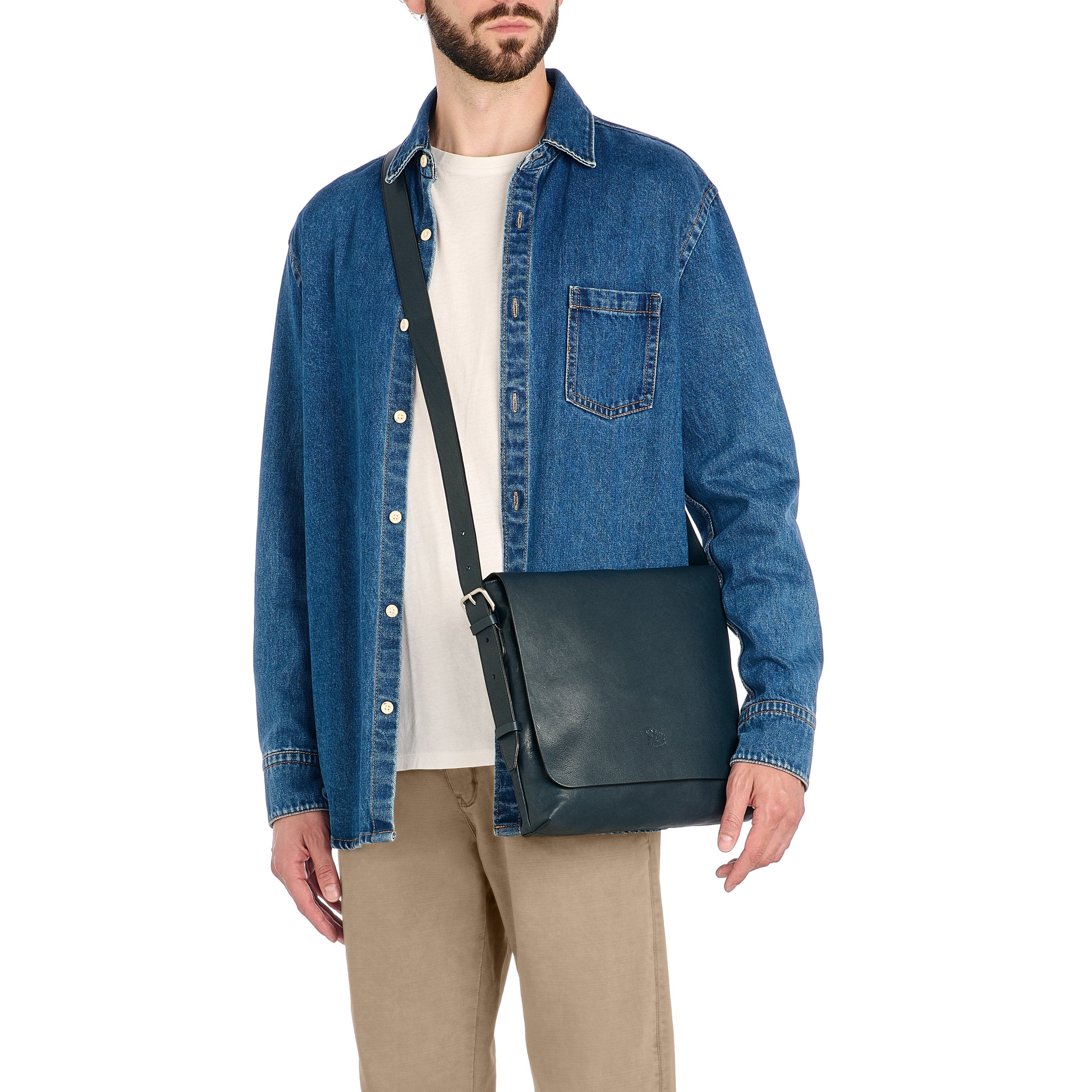 Brolio | Messenger da uomo in pelle invecchiata colore blu mezzanotte