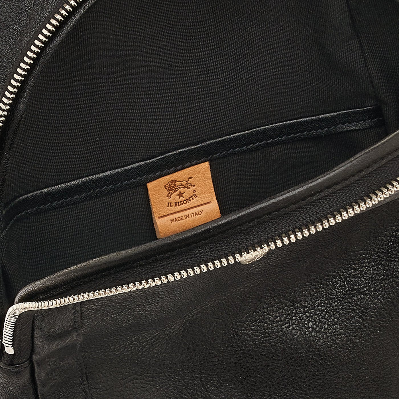 Cosimo | Men's one strap backpack in vintage leather color black