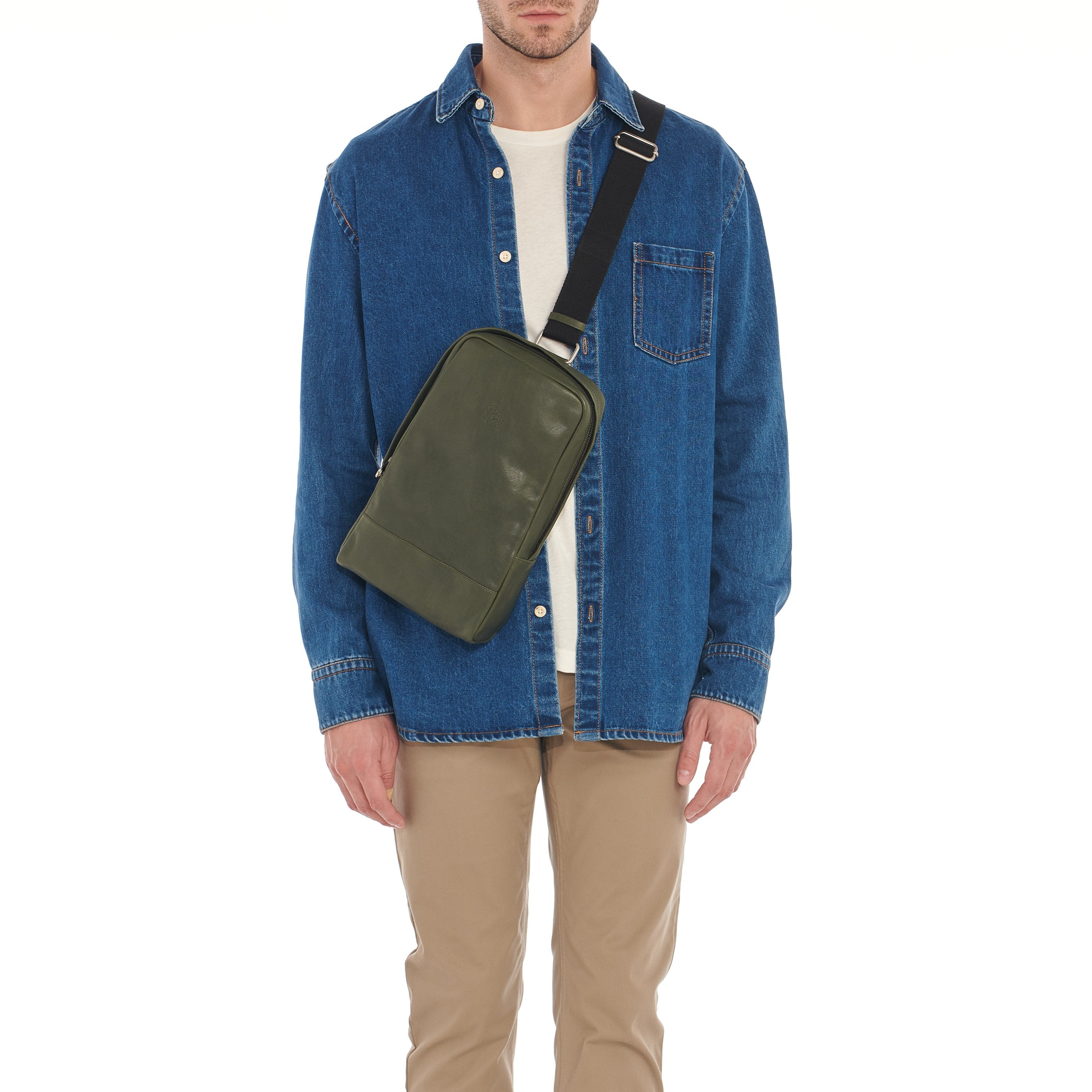 Cestello | Men's one strap backpack in vintage leather color forest
