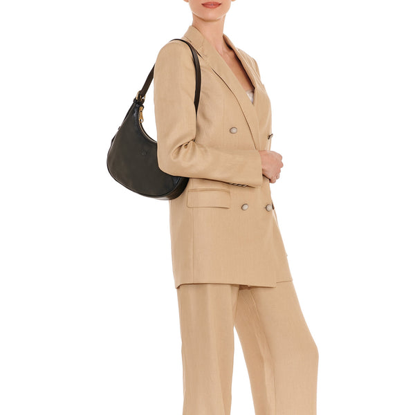 Belcanto | Women's shoulder bag in leather color black