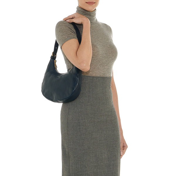 Belcanto | Women's shoulder bag in leather color blue
