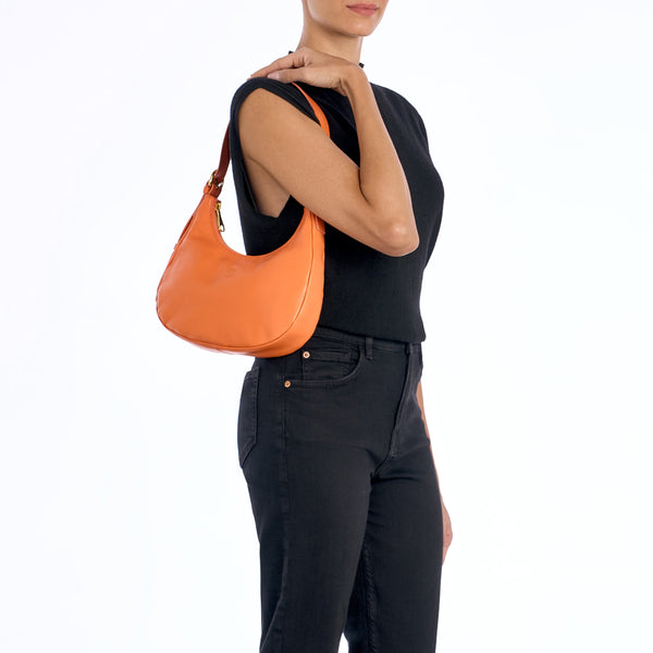 Belcanto | Borsa a spalla da donna in pelle colore arancio pontormo
