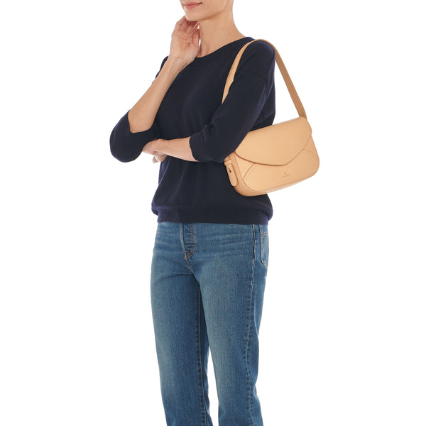 Esperia | Women's Shoulder Bag in Leather color Natural