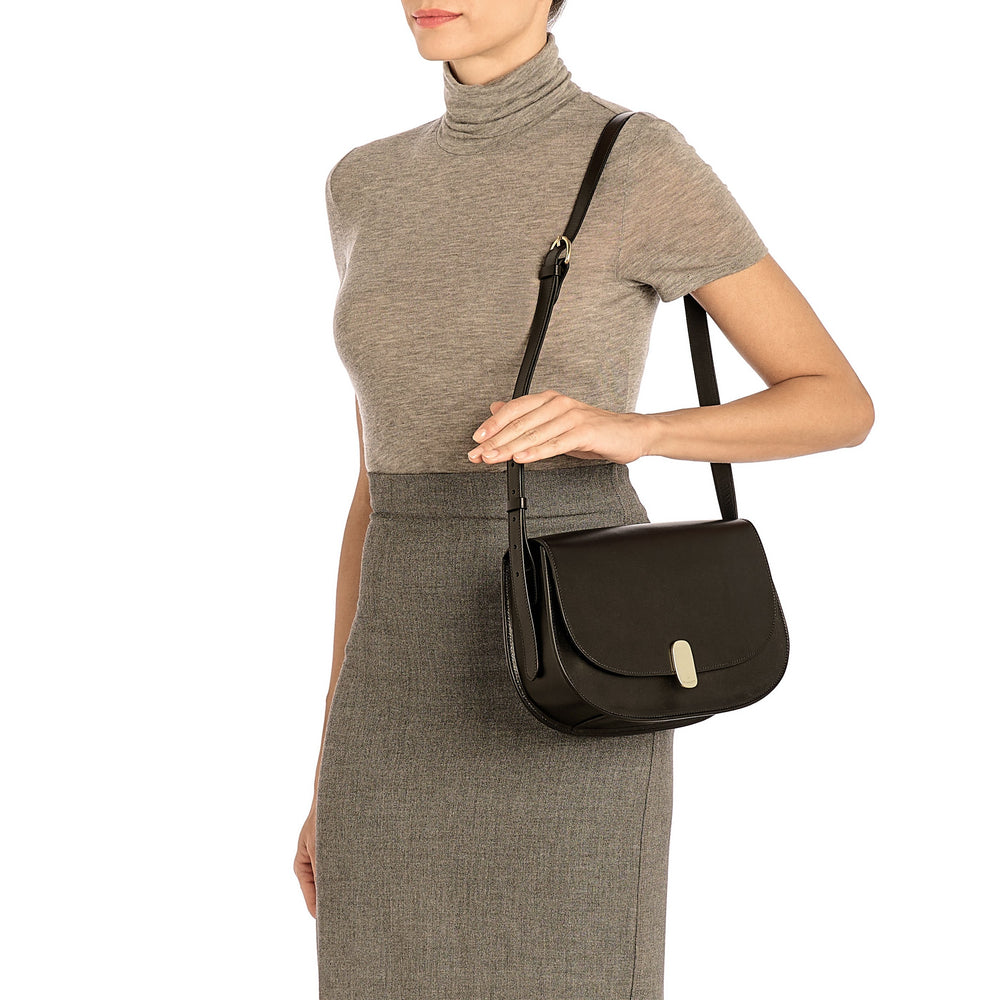 Atelier | Women's shoulder bag in leather color black