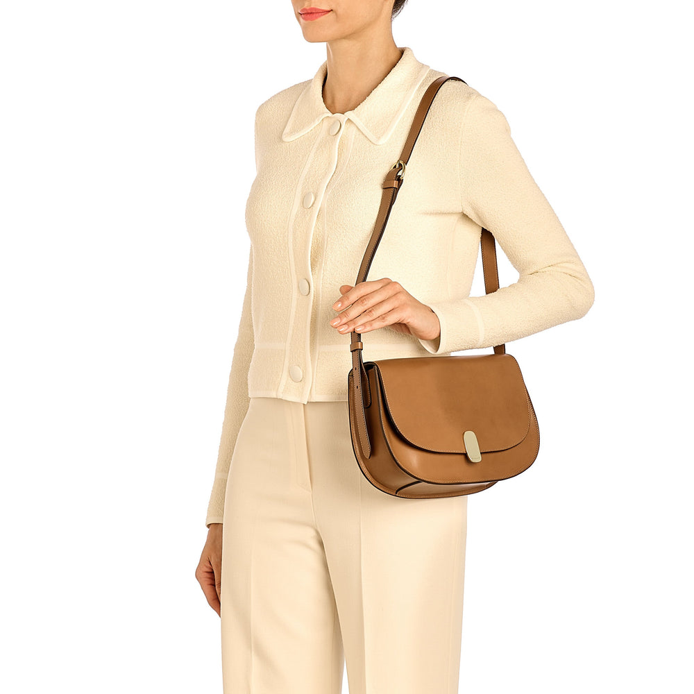 Atelier | Women's shoulder bag in leather color chocolate