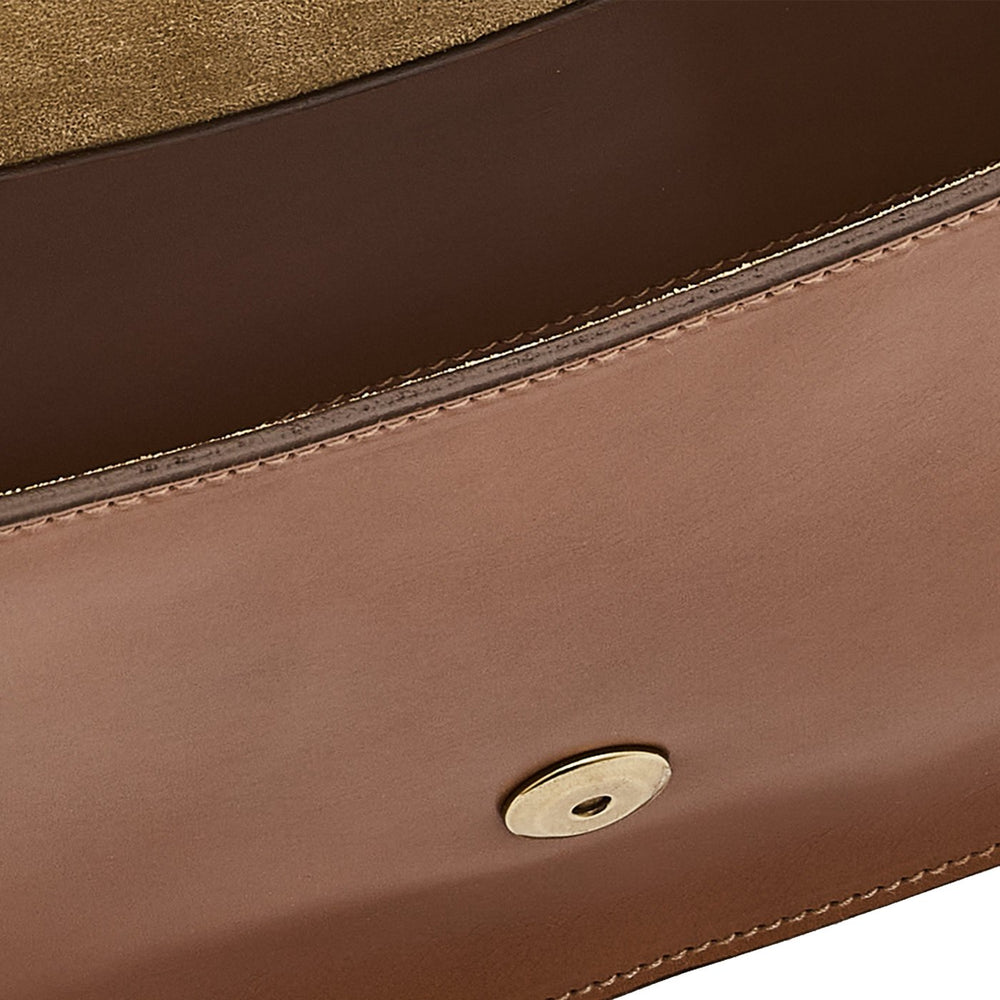 Atelier | Women's shoulder bag in leather color chocolate