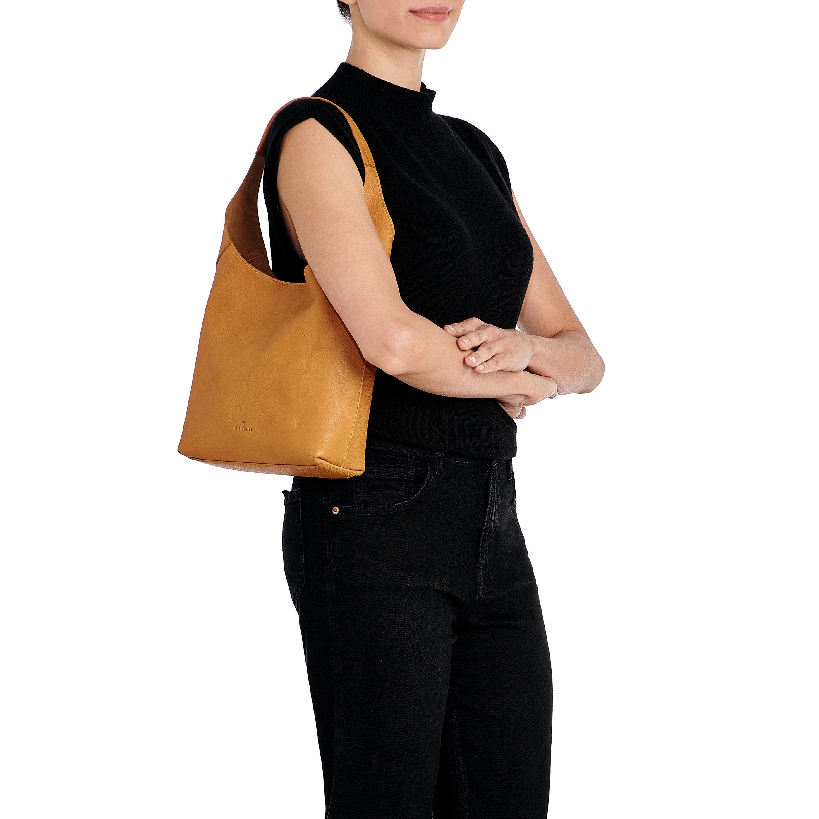 Le laudi | Women's shoulder bag in vintage leather color natural