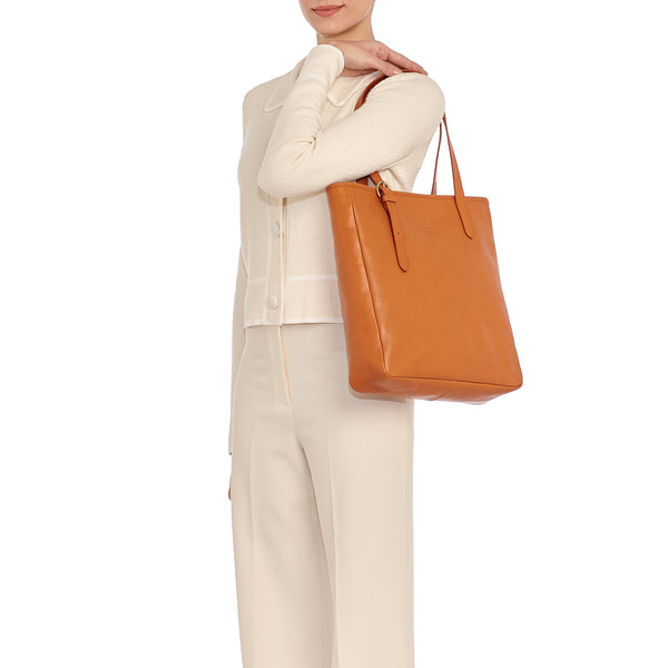 Novecento | Women's tote bag in leather color caramel