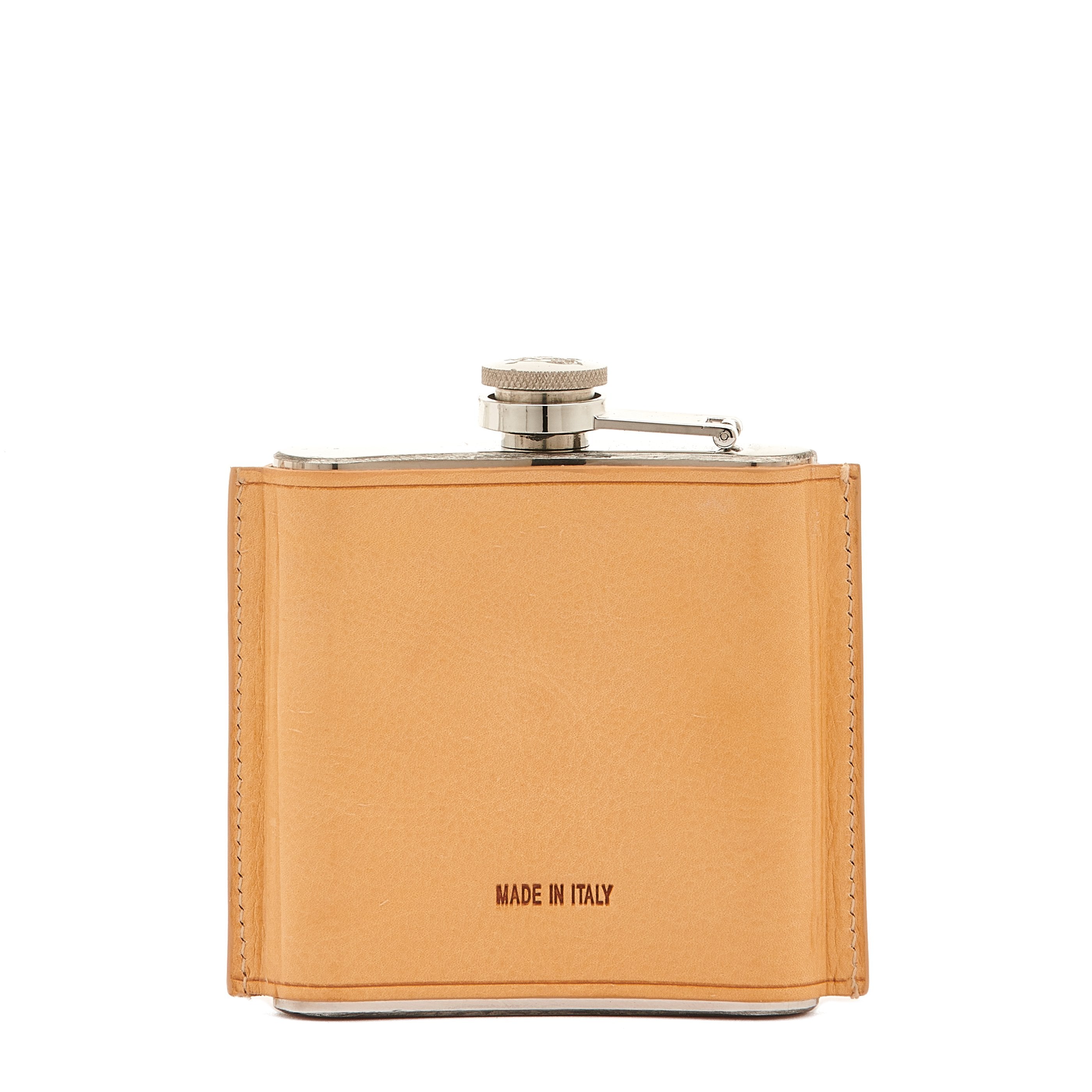 Home | Flasque en cuir couleur naturel — 
product detail view
 — 4 of 4