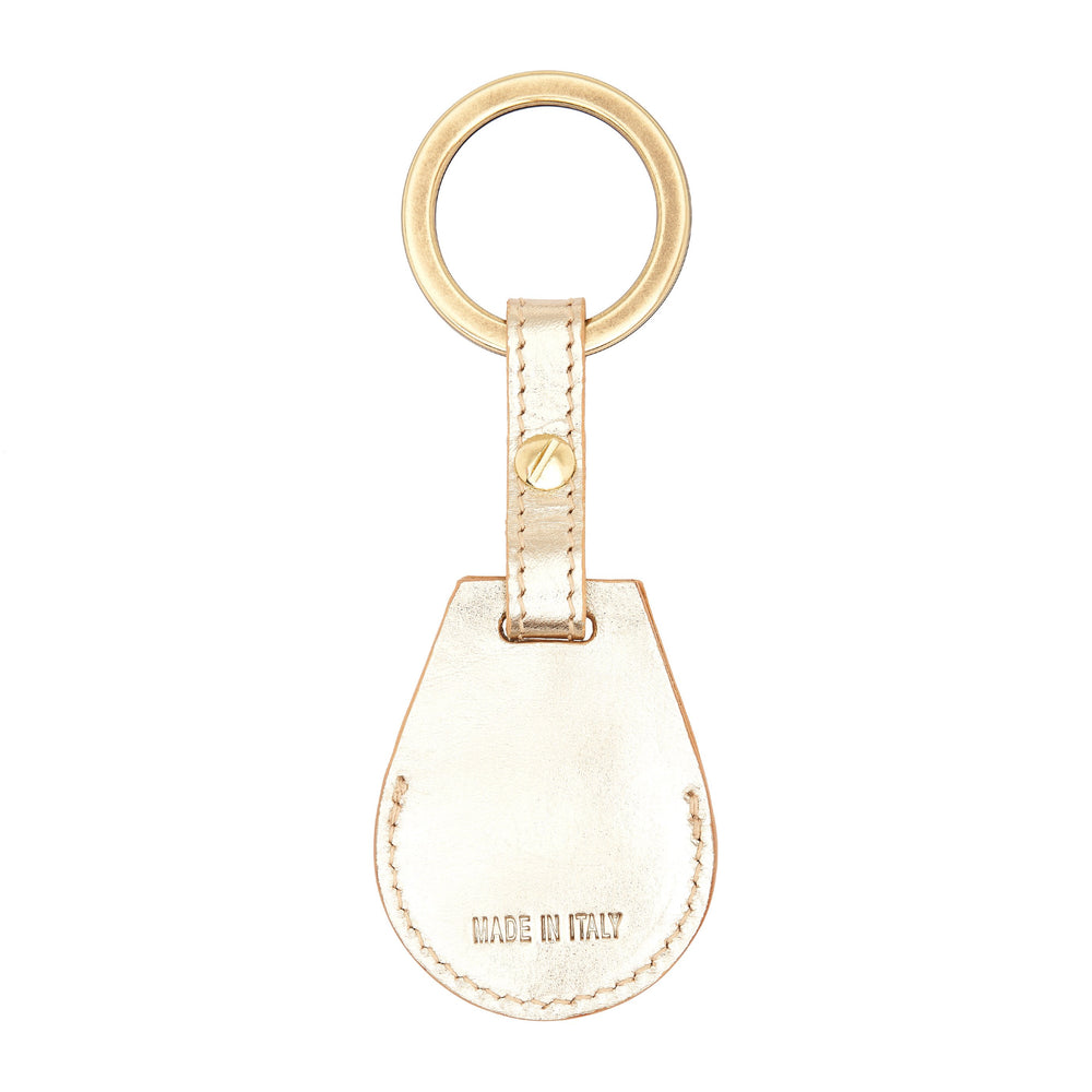 Nina | Air tag keyring pour femme en cuir métallisé couleur métallique platine — 
back or detail view
 — 3 of 3
