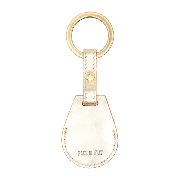 Nina | Women's air tag keyring in metallic leather color metallic platinum