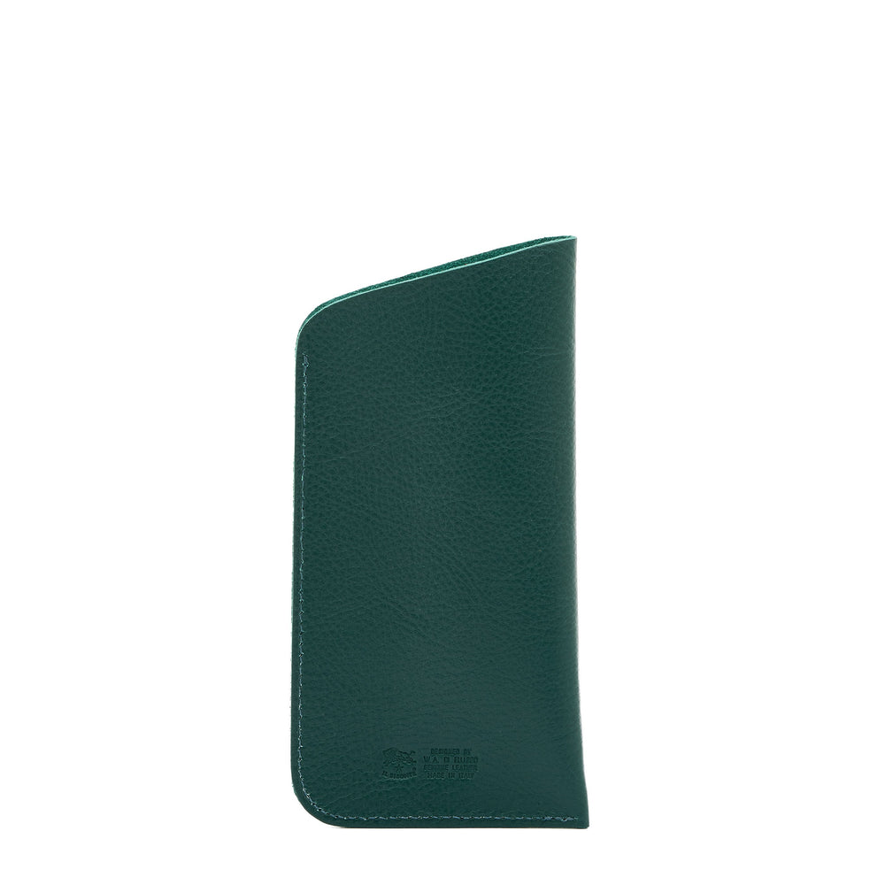 Étui à lunettes en cuir couleur vert oleandro — 
back or detail view
 — 3 of 3