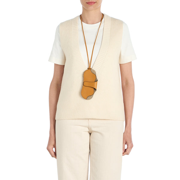 Nina | Women's glasses case in leather color yellow narciso — 
lifestyle view
