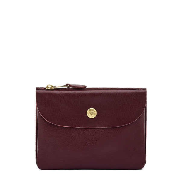 Case in leather color black cherry