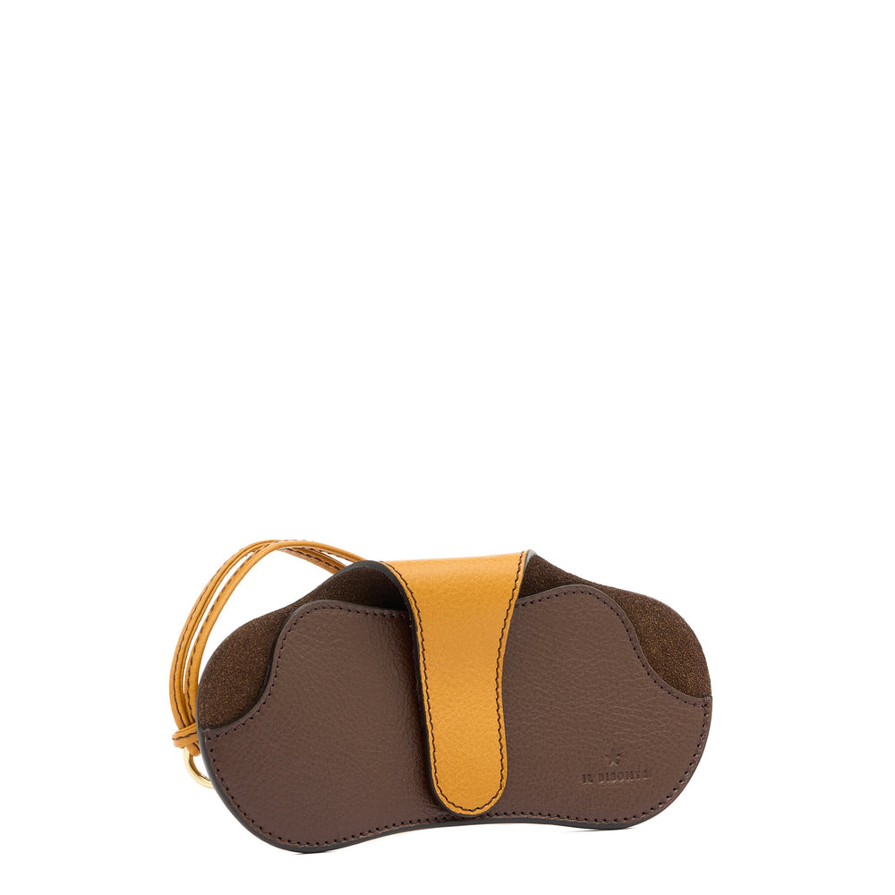 Duo | Women's case in leather — 
side view
 — 3 of 4