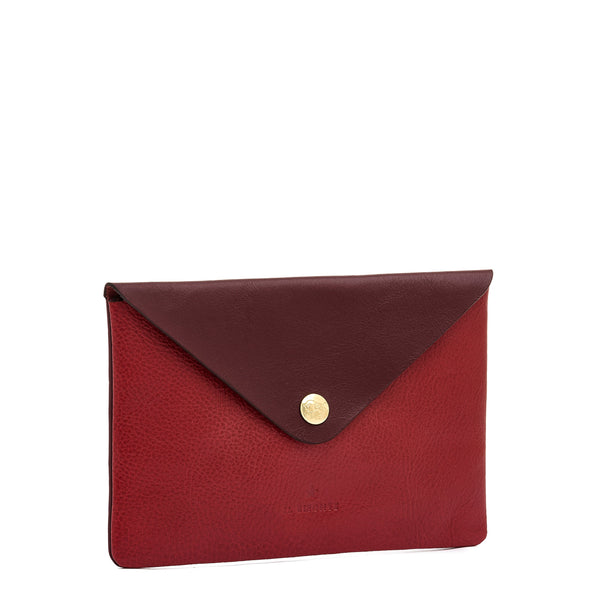 Duo | Case in leather color black cherry/red — 
side view
